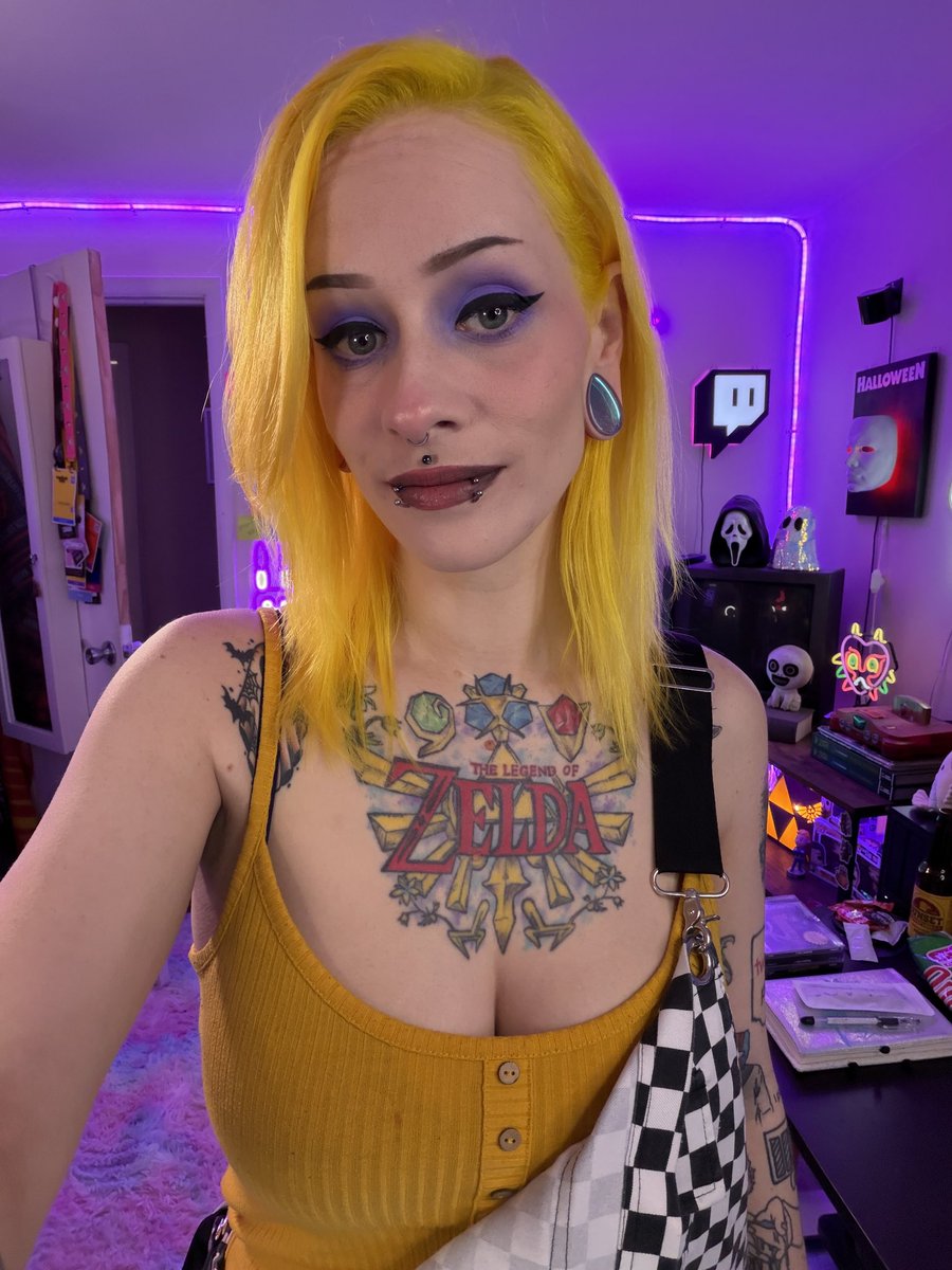 Jojo 👻 tweet media