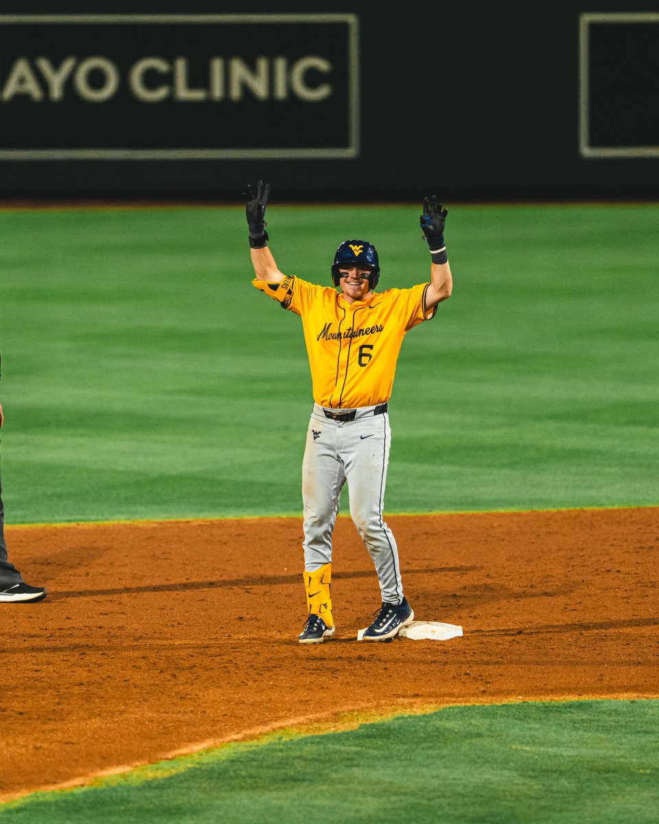 WVU Gameday tweet media