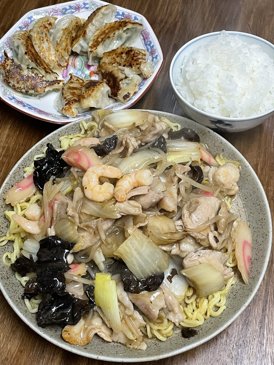 茶色料理研究家@酔いヒロ tweet media