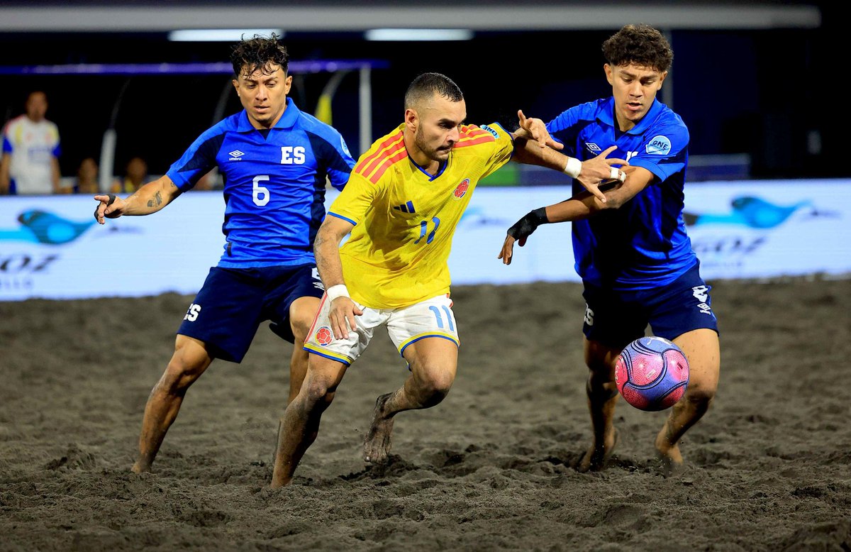 El Pájaro Picón tweet media