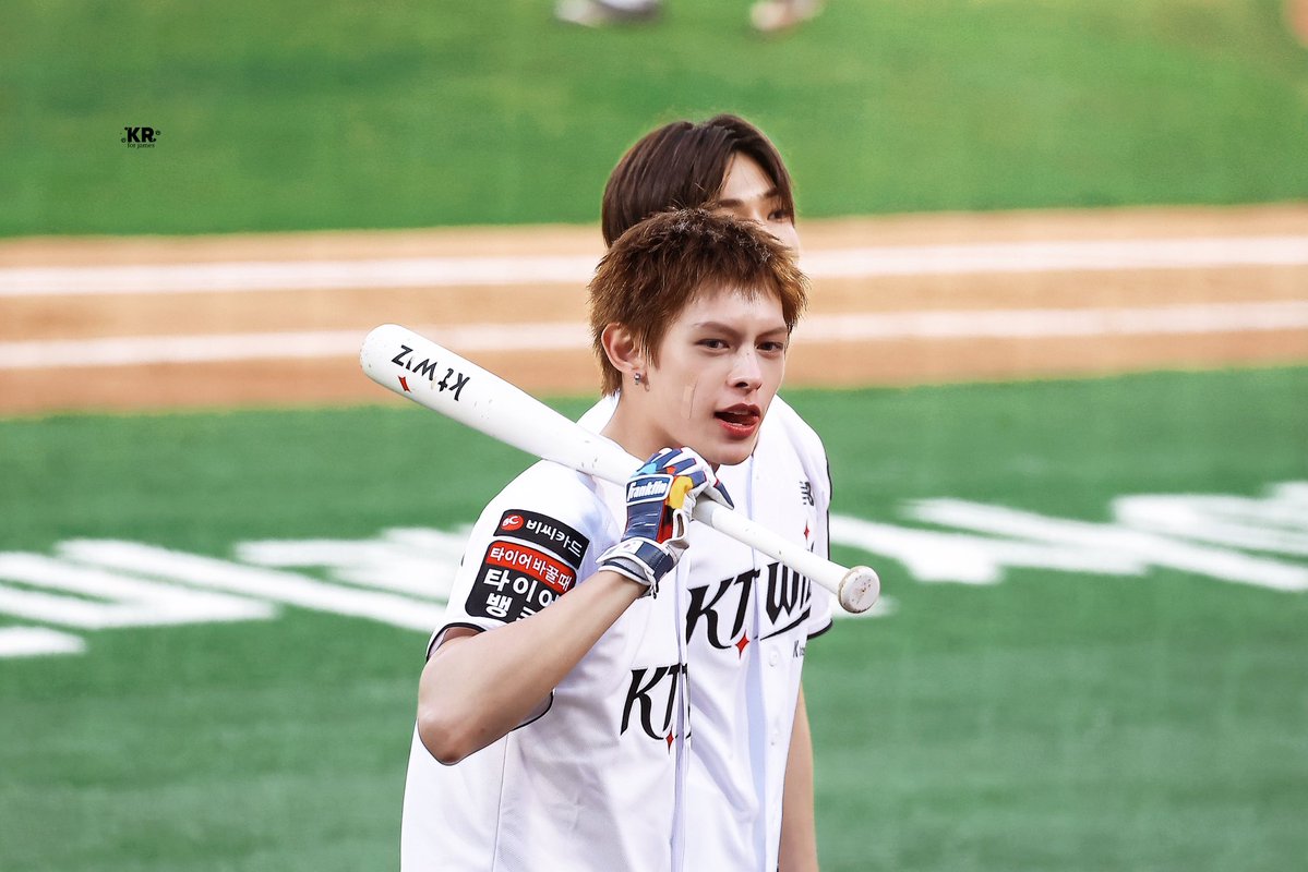 KR_RRRR_10 tweet media