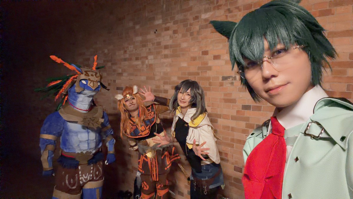 マキラ tweet media