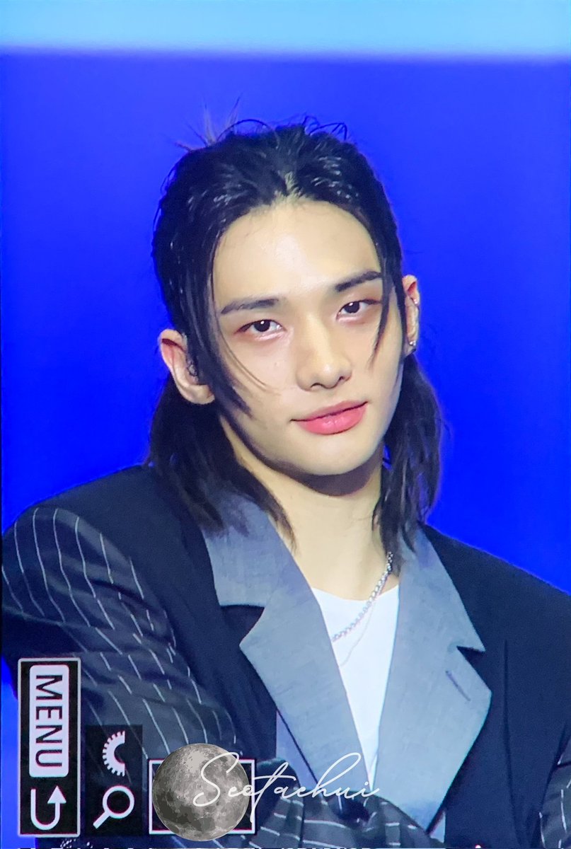 My love Hyunjin hwaiting have fun this weekend☺️ I miss you here a cosy hug to make you smile🫂❤️ Eat well take care I'll watch your fancam + online fanmeeting for last day I'll send you lot of pretty words my handsome prince🥰 I'm always here for you I love you Hyunjinnie baby❣️