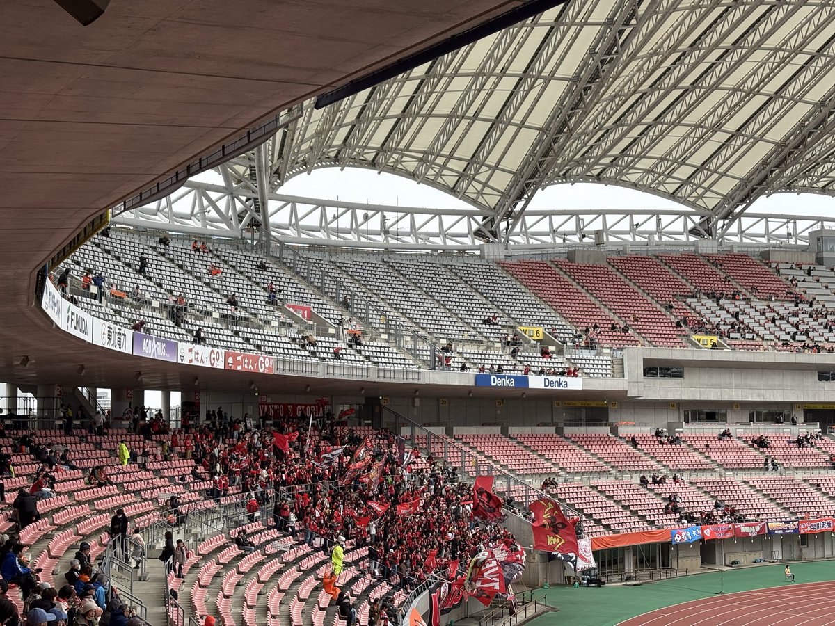 blimp107's tweet photo. ⚽️今日の金沢サポ
📣応援頑張りましょう https://t.co/gqJeZlk3Mj