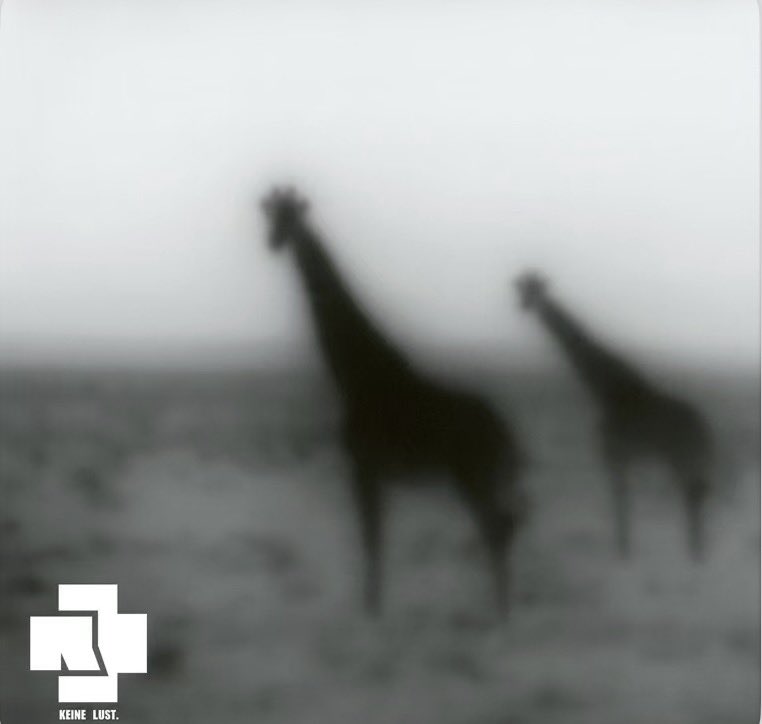 replicant tweet media