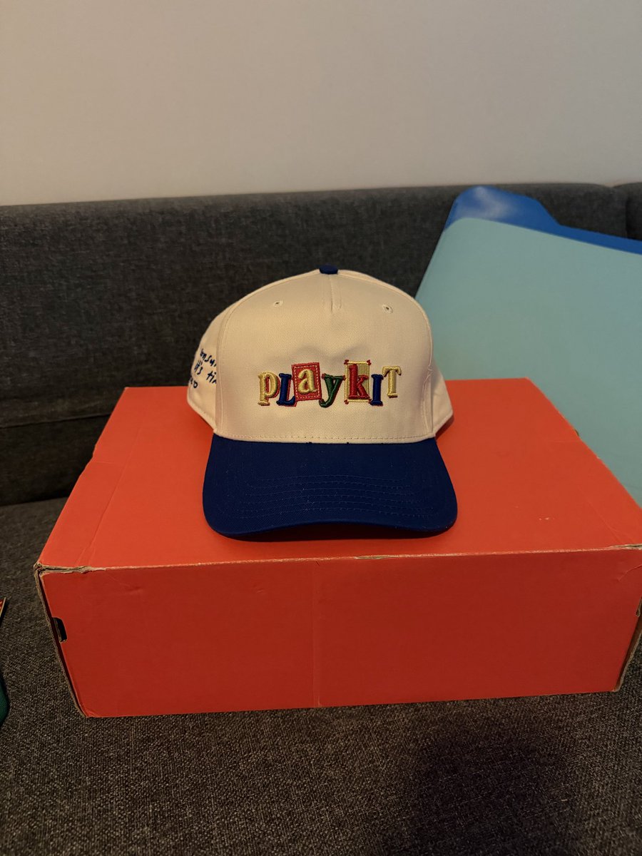 tj_littlejohn's tweet photo. babe wake up, new hat just dropped 

ty @PlaykitUGC https://t.co/VdFIbFRX8J