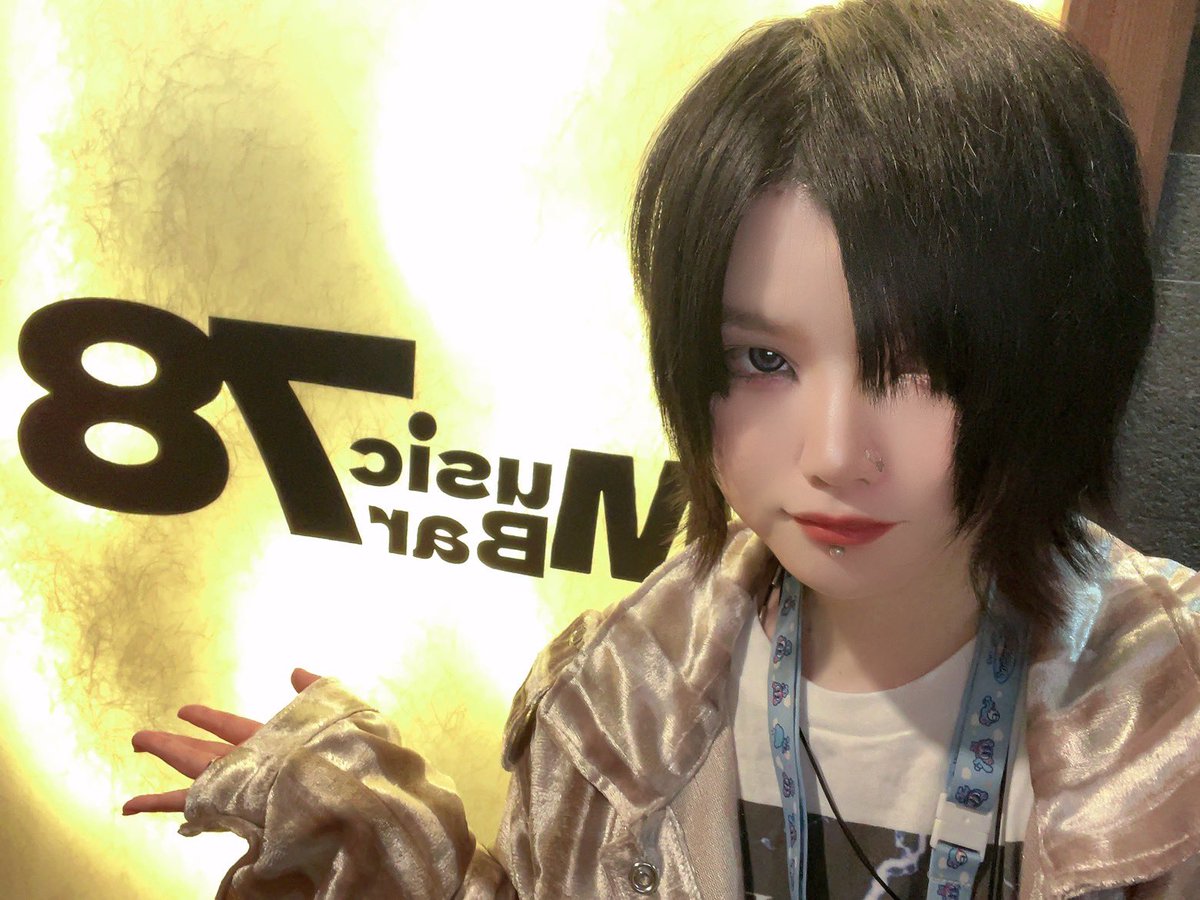 今日も元気な涼夏なづき🌺 tweet media