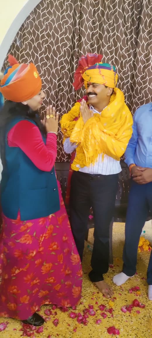 AaradhnaSolank2's tweet photo. भारतीय जनता पार्टी, खंडवा के ऊर्जावान, कर्मठ एवं जनप्रिय जिला अध्यक्ष आदरणीय दादा राजपाल सिंह तोमर जी को जन्मदिन की हार्दिक बधाई एवं शुभकामनाएं। 💐

#rajpalsinghtomar https://t.co/LykZShBgDa