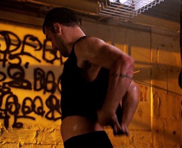 Aubreyana 🌙 tweet media