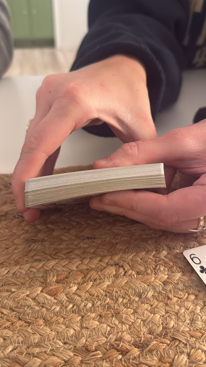 stormiermage563's tweet photo. #euchre https://t.co/n4uba62Bn5