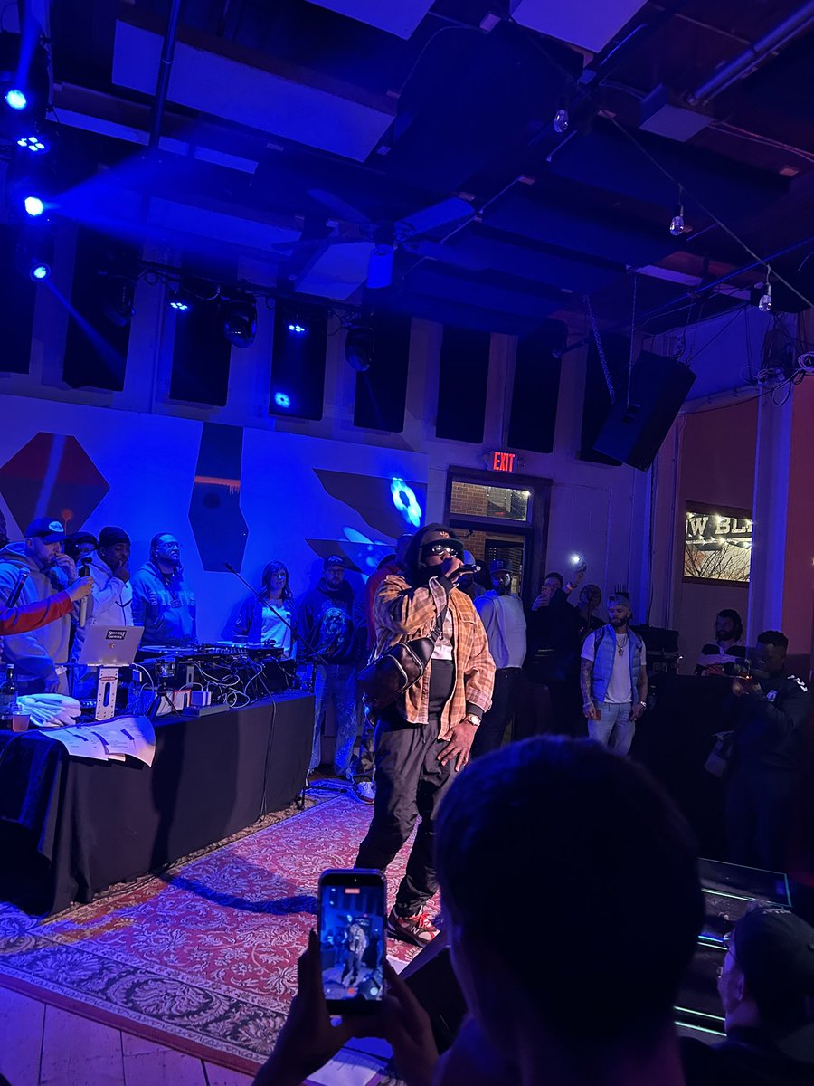 killinit tweet media