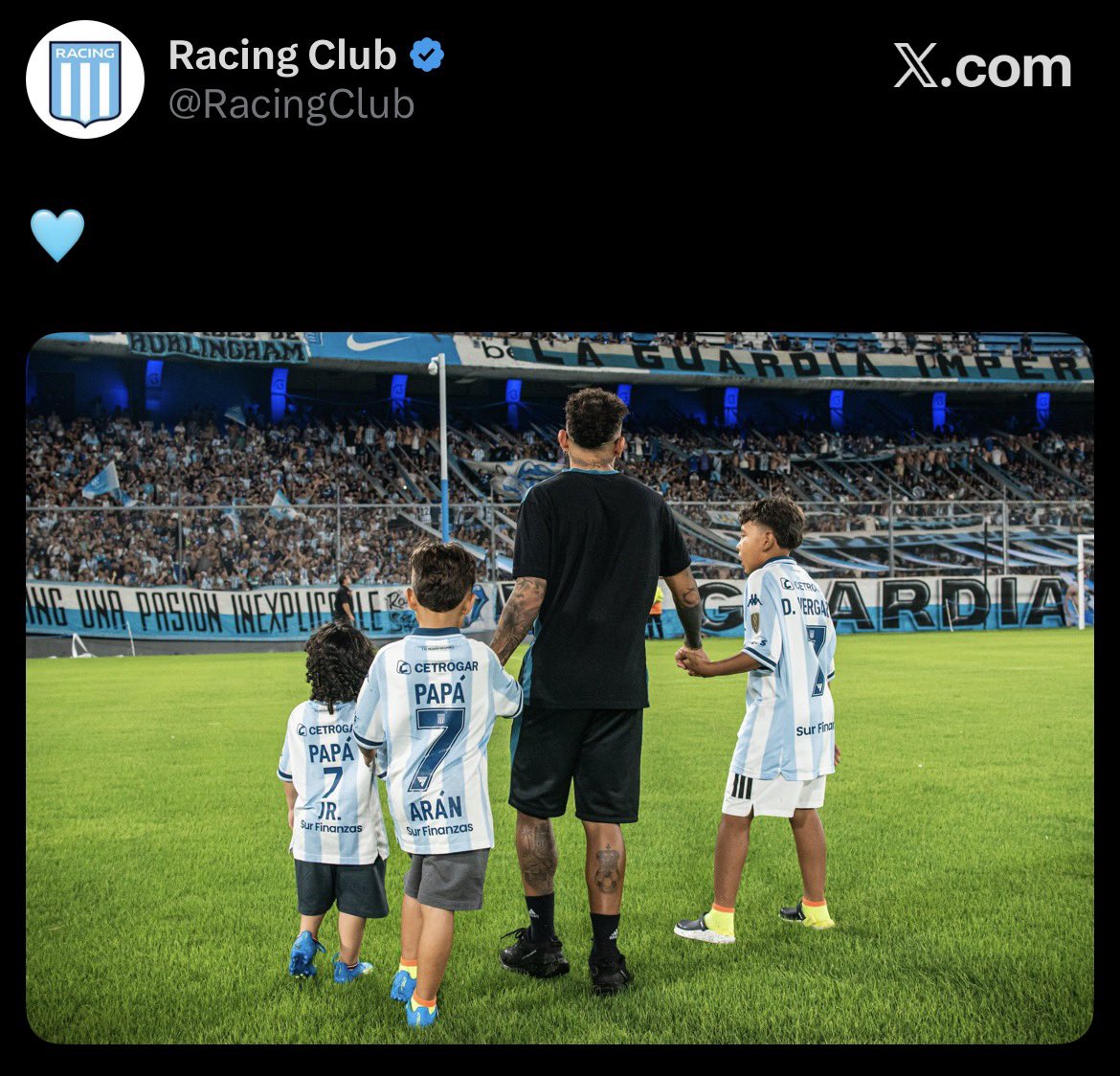 PaseClave tweet media