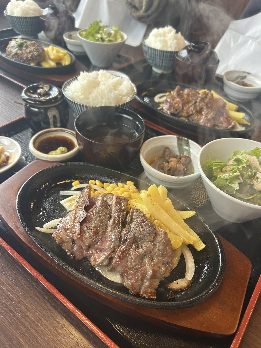 牛久市【ステーキ&ハンバーグ ビックシェフ亭】 S定食(大盛.わさびだし
