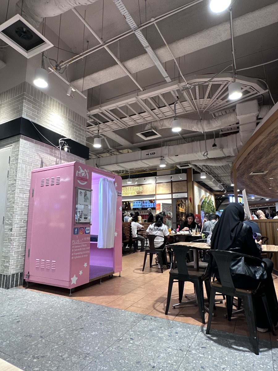 Smiley N ·ᴗ· tweet media