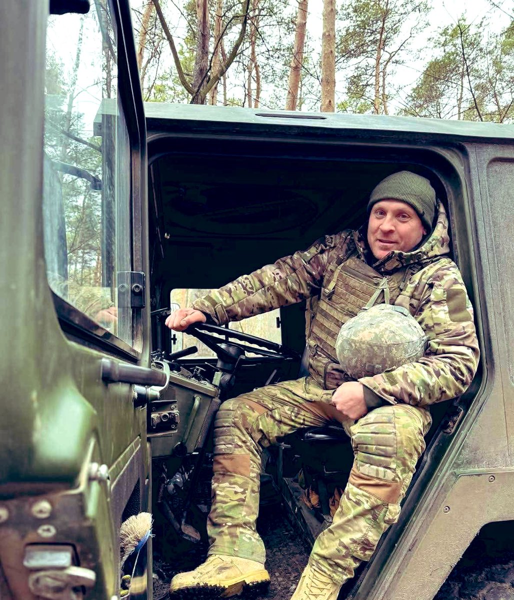 Олег Володарський tweet media