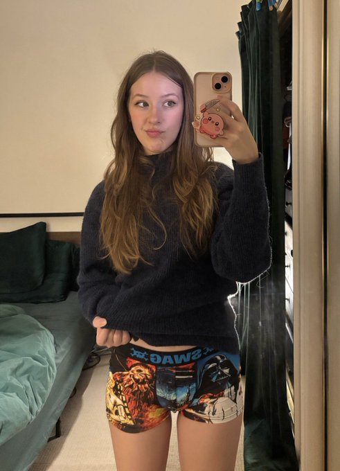 Diddly - minge so fat I’m almost filling out the mens underwear https://t.co/Im2pjEck8k