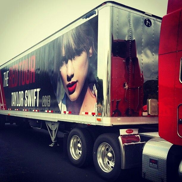 paulina⸆⸉ ¹ tweet media