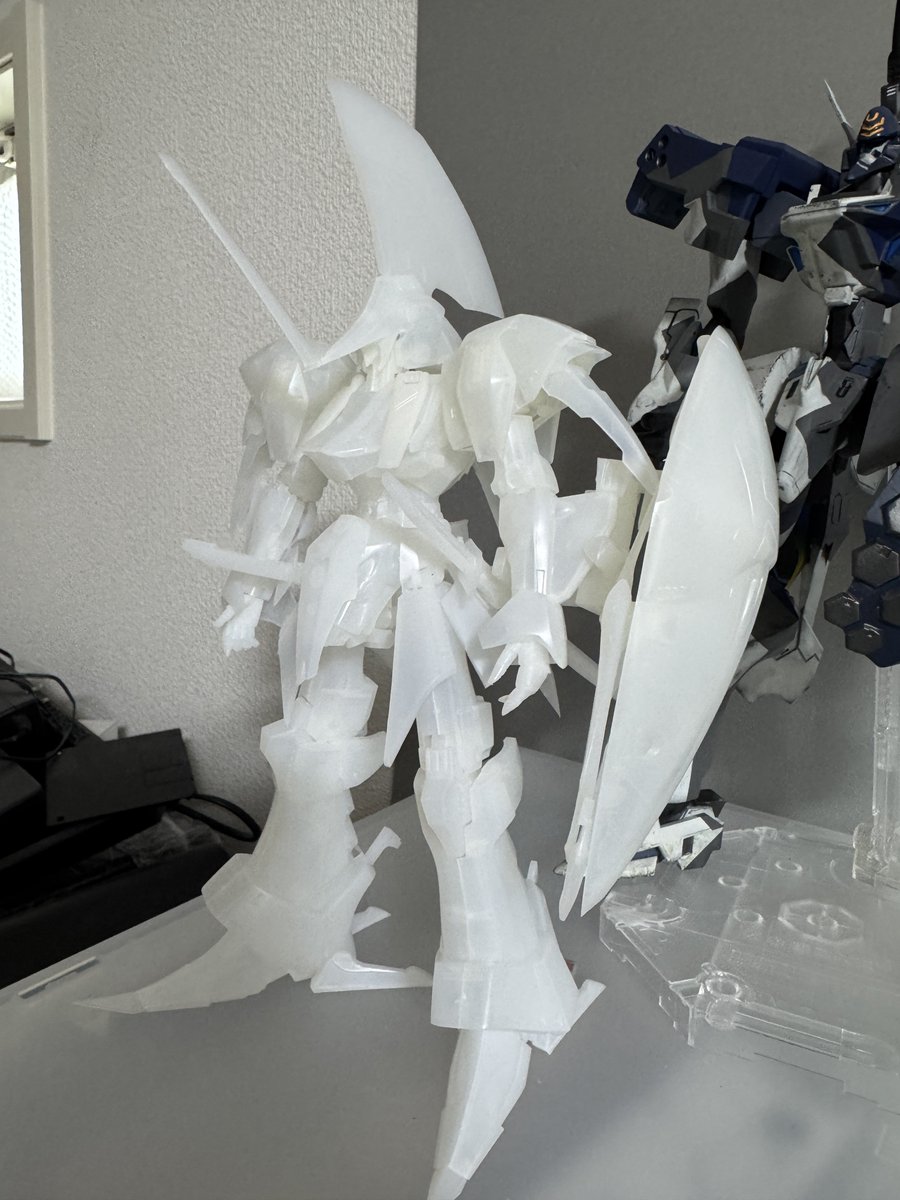 シュペル tweet media