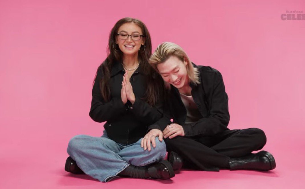 mya❀ xo kitty spoilers❕ tweet media