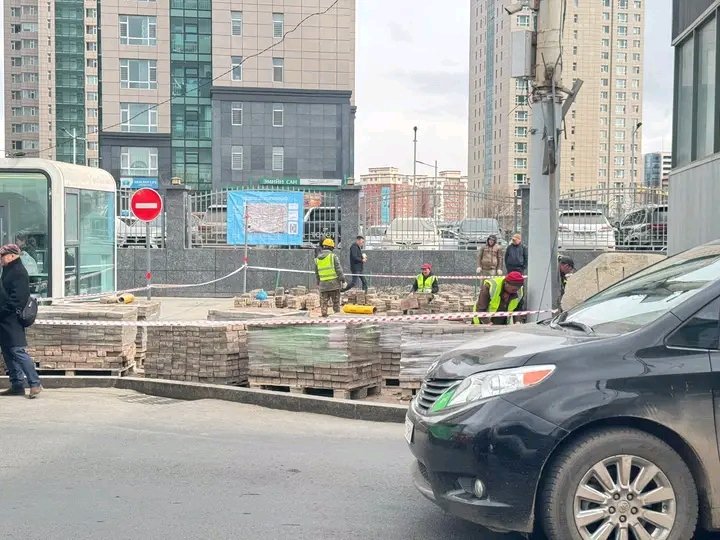 дамбажаа mgl tweet media