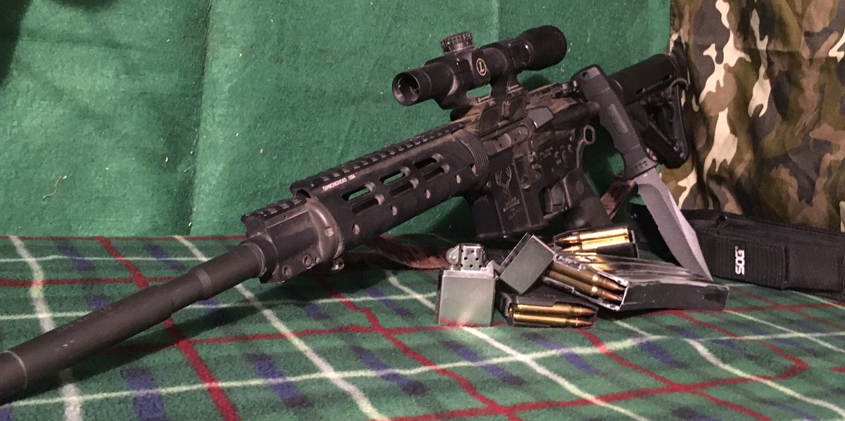 Lefthanded_Gunslinger tweet media