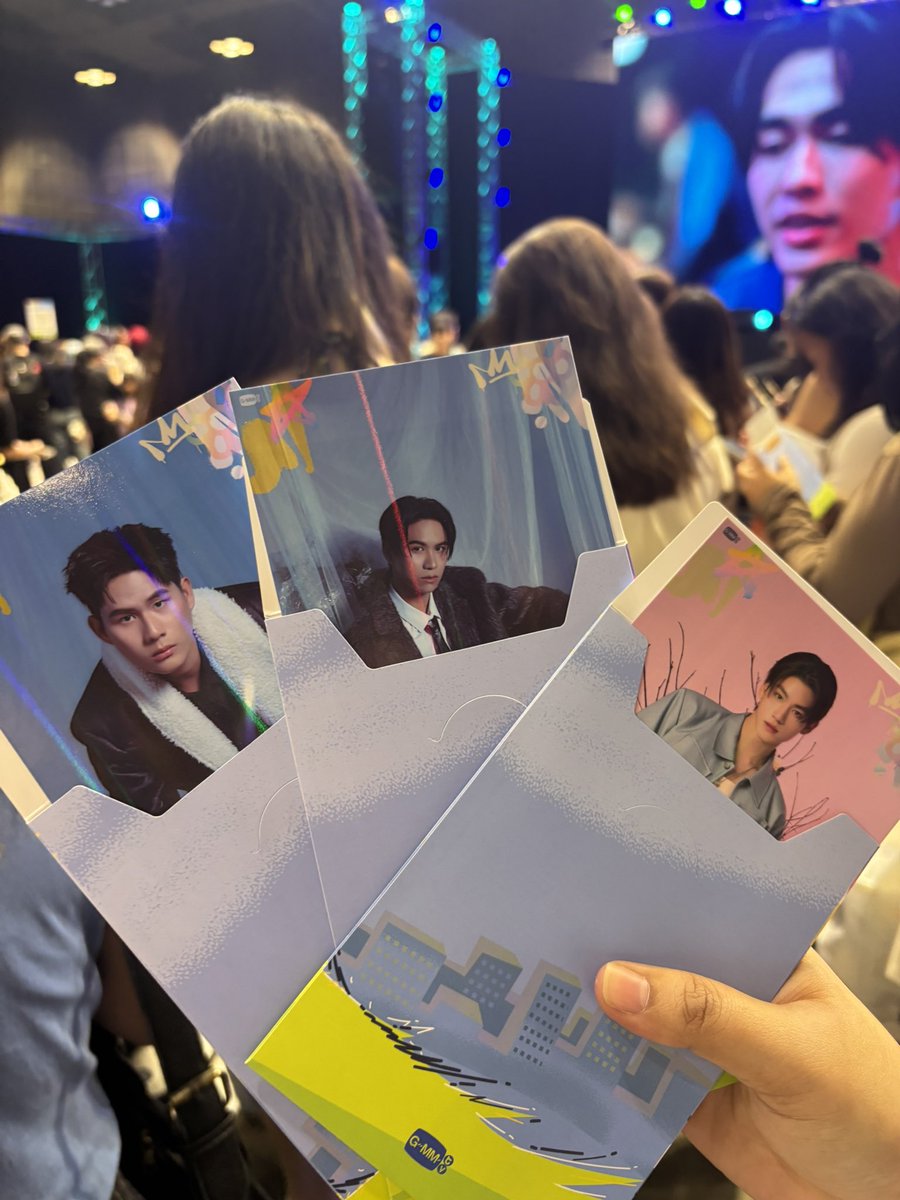 ร้าน𝓬𝓱𝓮𝓻𝓻𝔂รับกดบัตรคับ tweet media