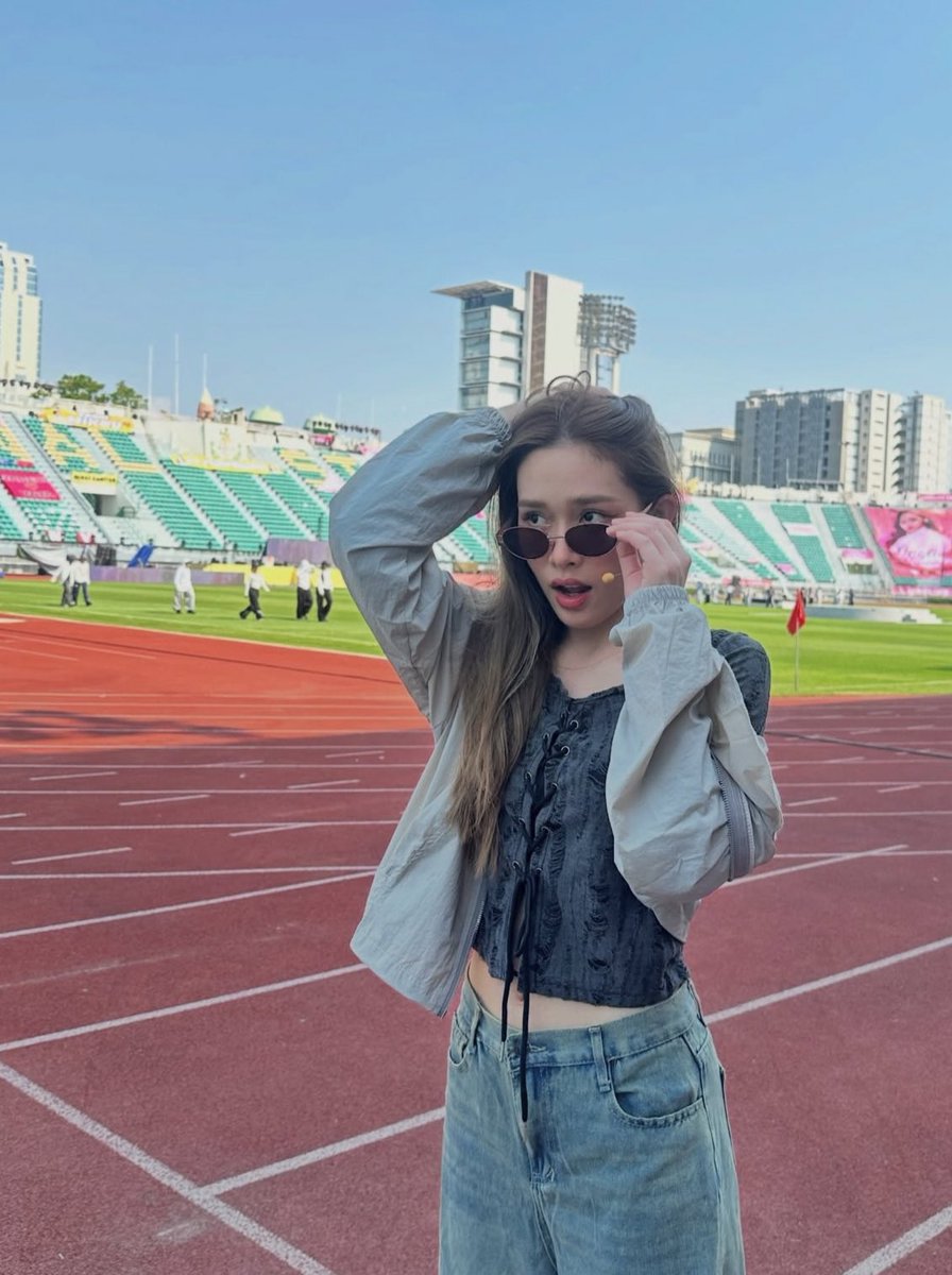 ꒰ Repost  ꒱ : 04.04.2026
©  IG : namfah_thunyaphat

—— ⚽️🐈

#น้ำฟ้าธัญญภัสร์ #namfah_thunyaphat #ปิ้งย่างของน้ำฟ้า #pingyangxnf