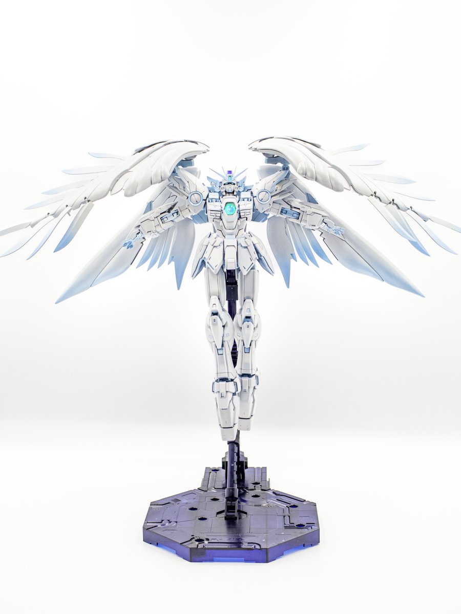 こもい tweet media