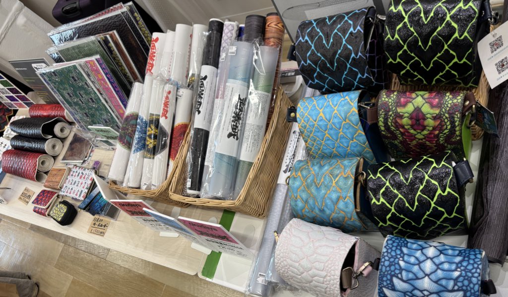 超空想素材研究部/超素研 tweet media