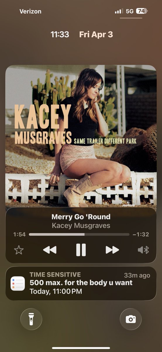 keep the rain 𐔌՞. .՞𐦯 tweet media