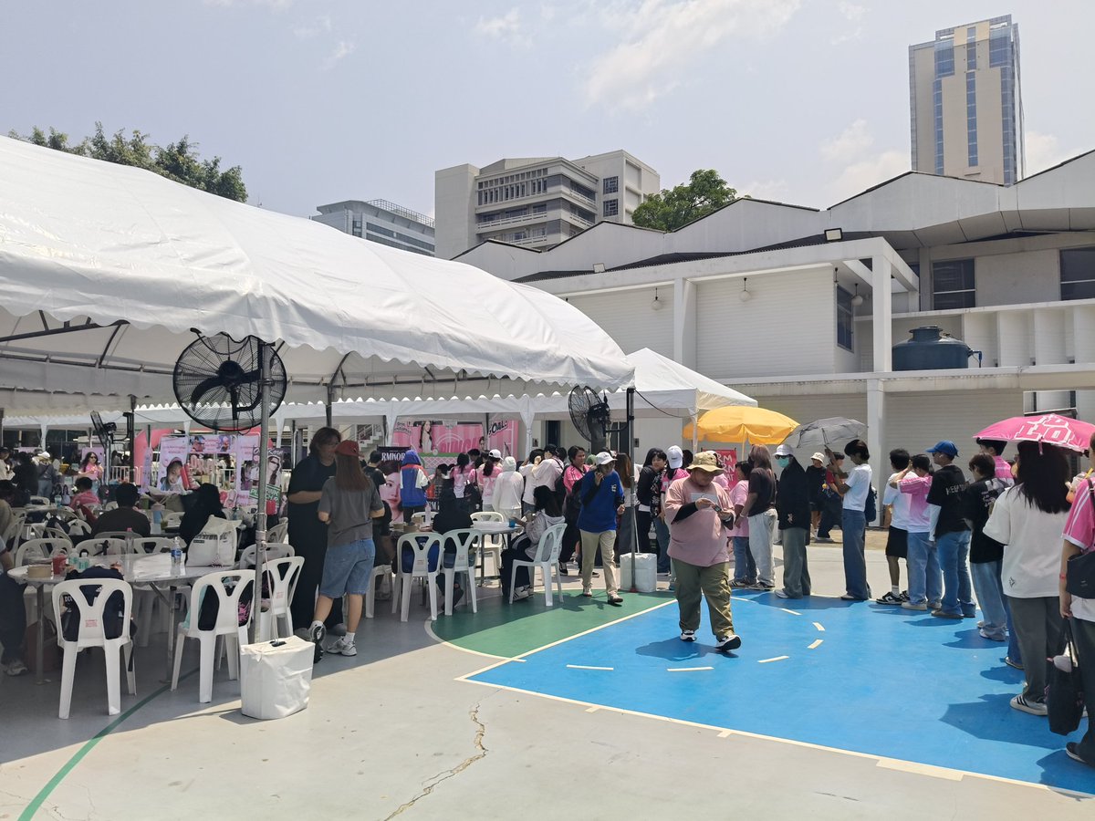 W_AongTHKop tweet media