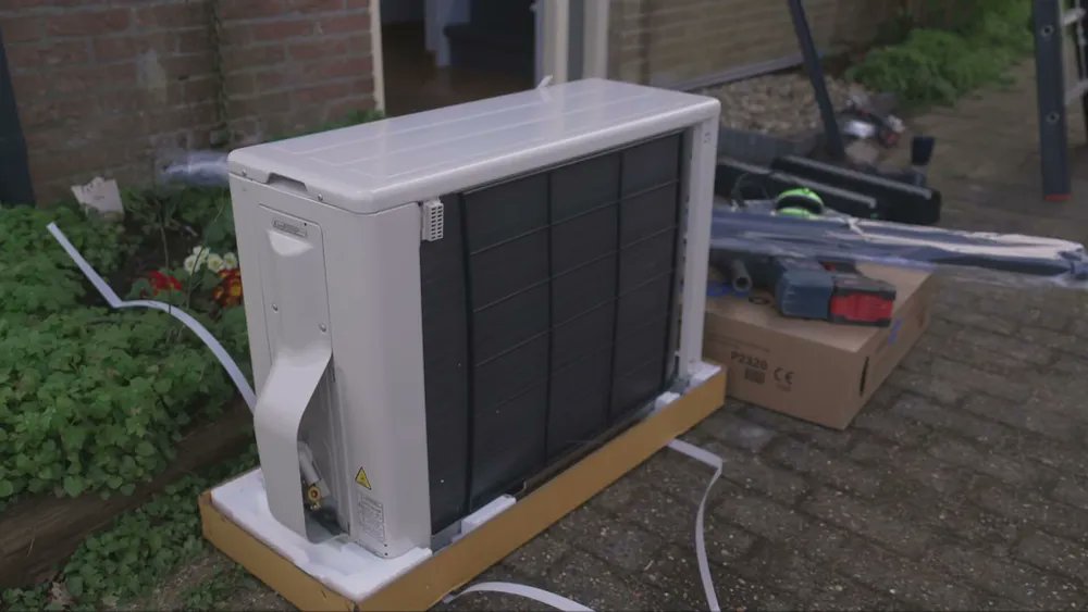 NOS Mirror tweet media