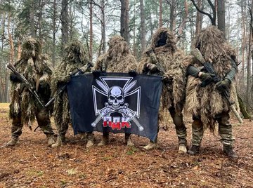 Artur Jan Trochimowicz tweet media