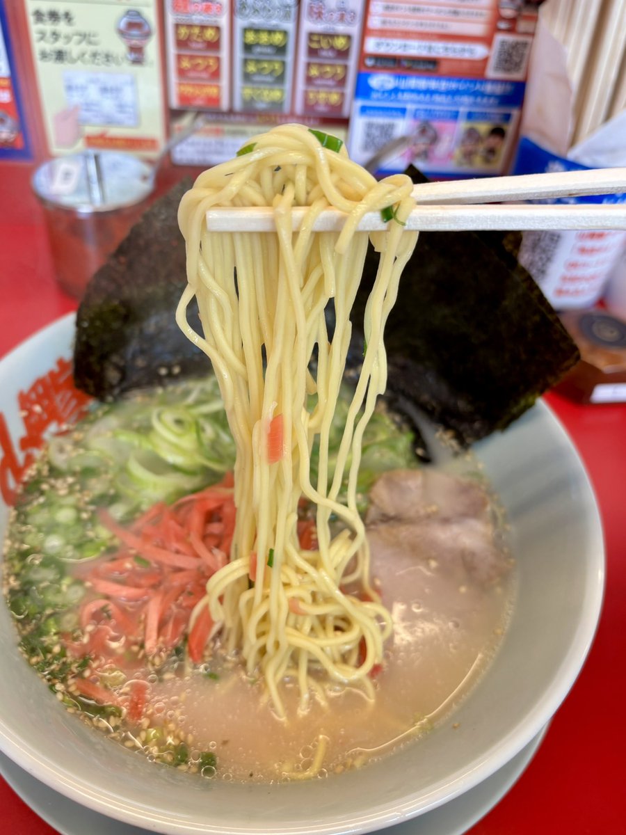 おしゃラー🍜 tweet media