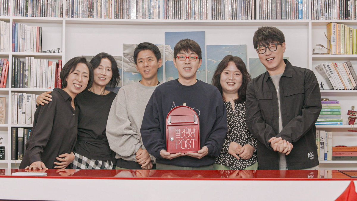 crazy_huh's tweet photo. 동창들 만나고 왔습니다📕📮👭👫

https://t.co/Rm5V78QNU9 https://t.co/CcVzapENwC