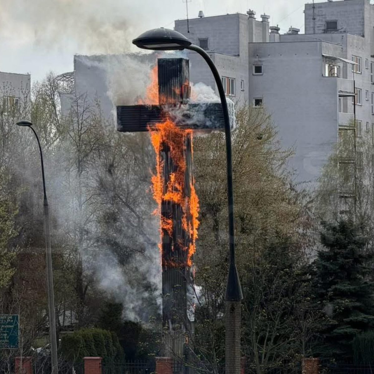 Camillus Furius  tweet media