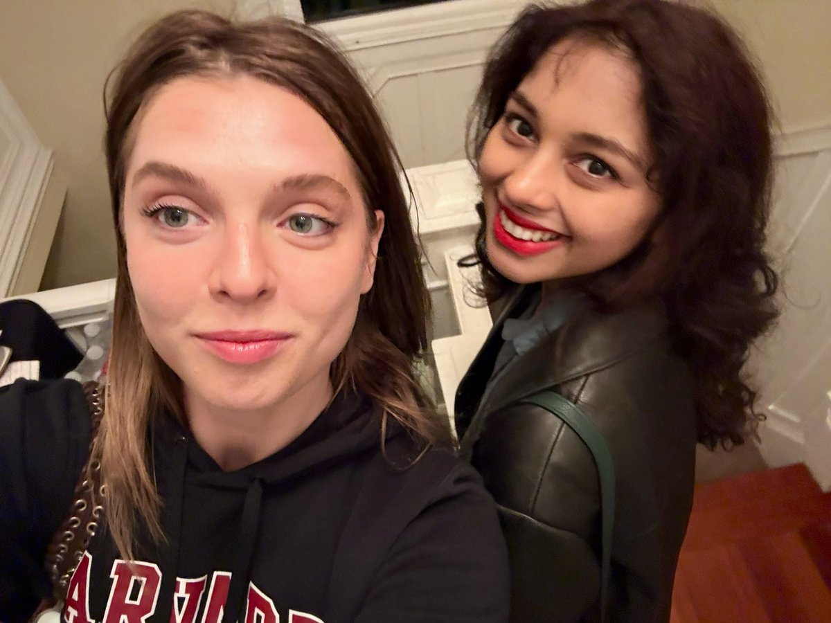 Diana Zawadzki tweet media