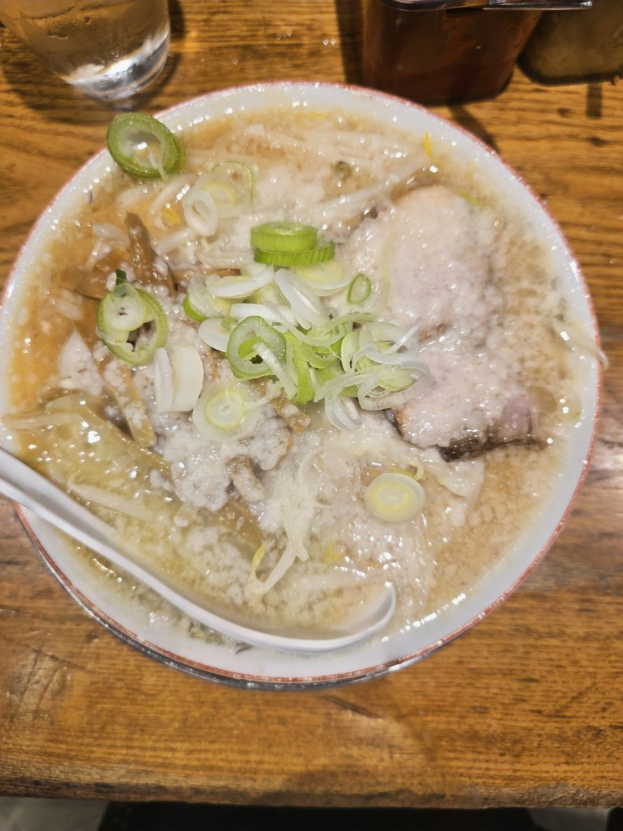 人生オワタ tweet media