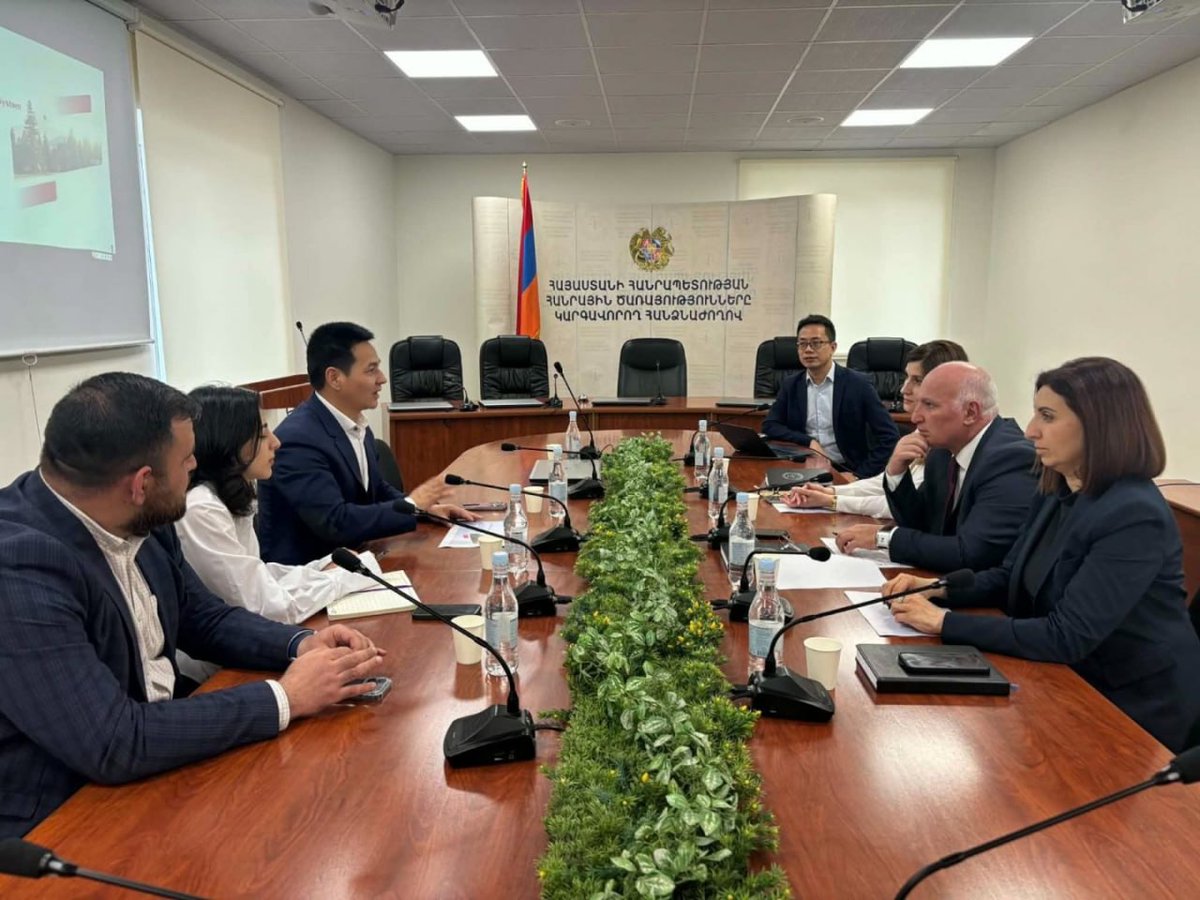 ArMaghak's tweet image. 👨🏻‍💻🇦🇲#Huawei is exploring the possibility of building energy storage power plants in #Armenia.

The issue was discussed during a meeting between the Chairman of the Public Services Regulatory Commission of Armenia, Mesrop Mesropyan, and representatives of Huawei’s regional office.