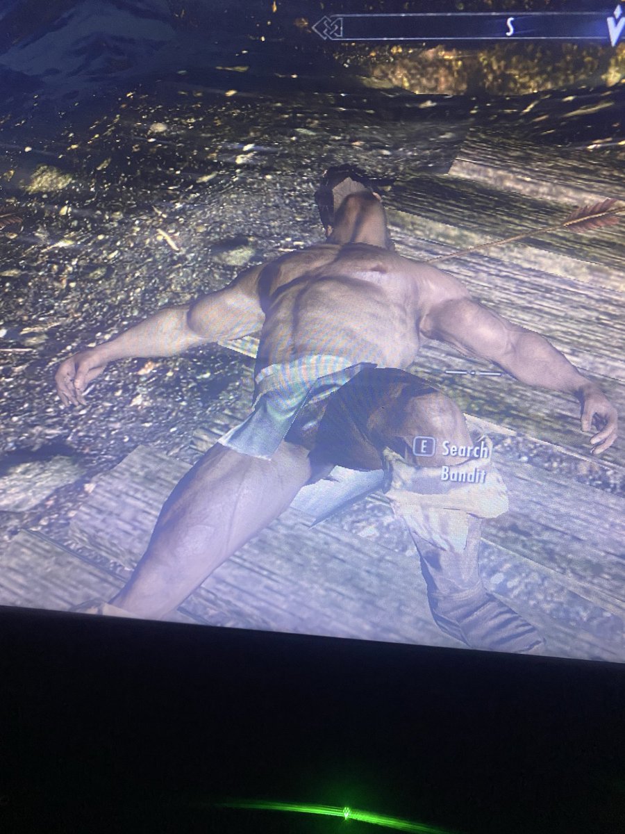 Transient Boi ✨ tweet media