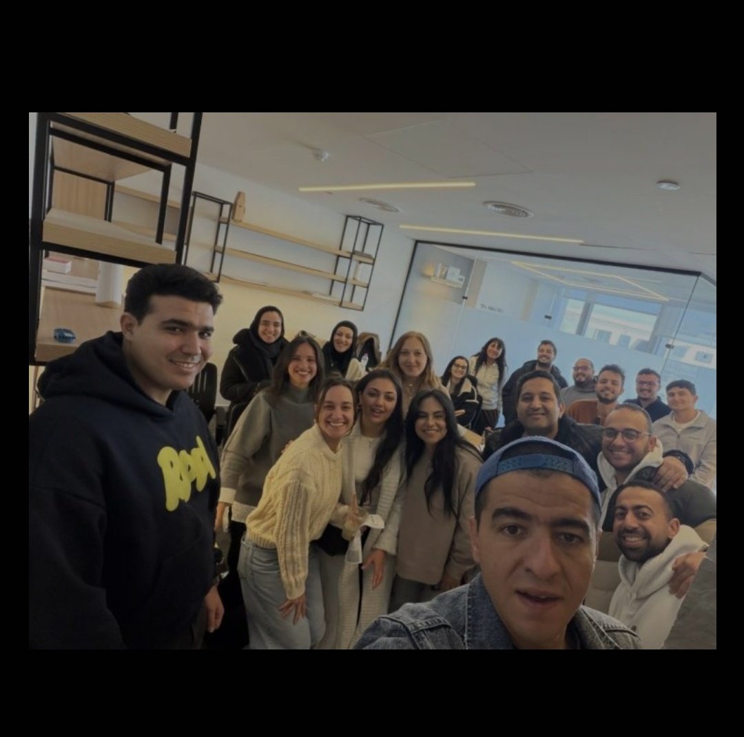 AllaaKhalled's tweet photo. يومين تلاتة برعاية: "طيب أقوم أنا ابتدي الفقرة بتاعتي" 

4th - 6th of April 2026. (or slightly more or maybe less) 

#Fresh2026energy 
#سارة_بتاعتنا_مش_سارة_بتاعتكوا 
#🇪🇬
#Phasesoftheoldinnewandnewnew
#CreativeWorks 
#SocialCulturalthings
#Growingupinmycountry🇪🇬 https://t.co/BsQDsXkPB7