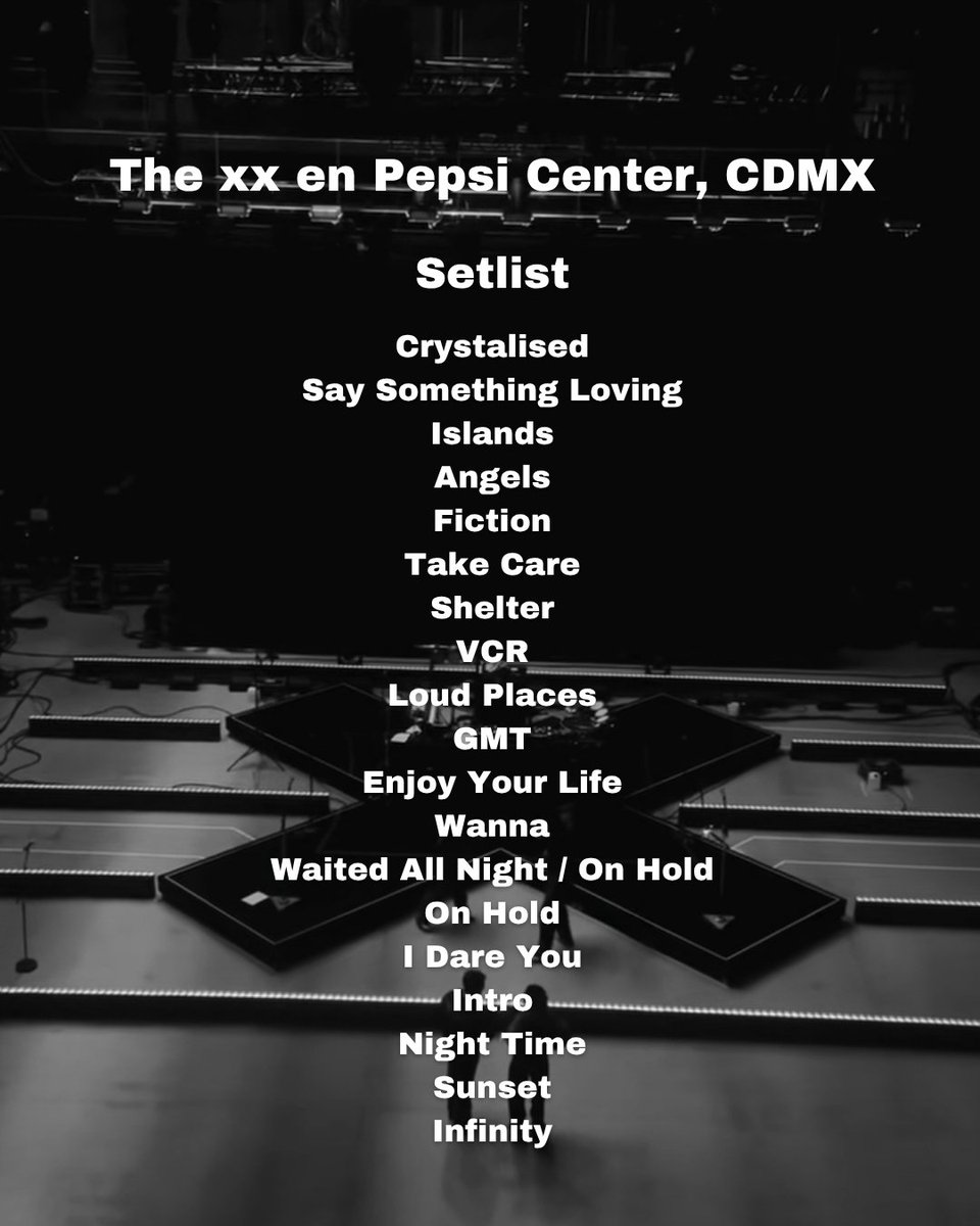 FILTERMexico's tweet photo. The xx en su regreso a los escenarios después de 8 años de espera, con su primera fecha de tres en el Pepsi Center de la CDMX. ⭐️⭐️⭐️⭐️⭐️

📸: Laura Villegas https://t.co/rDAwOMTaIj