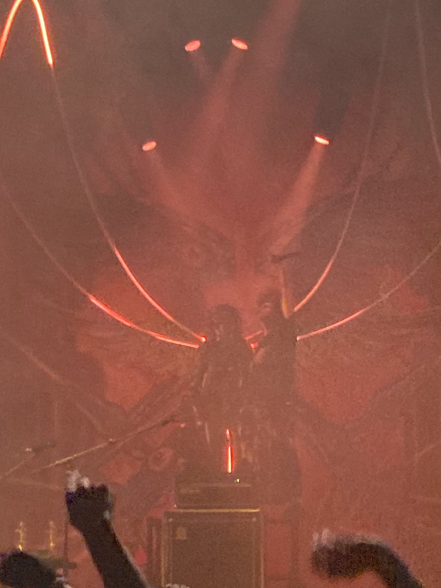 piperflop tweet media