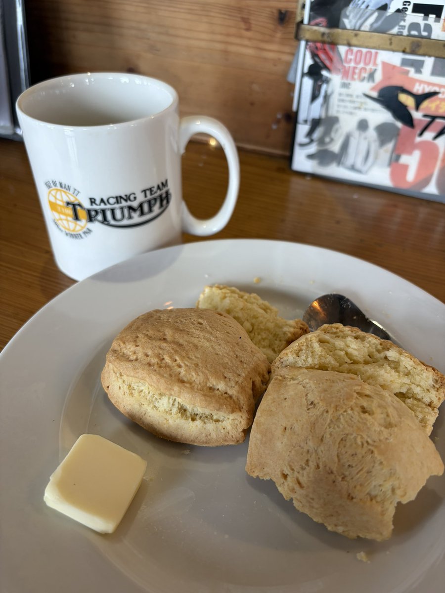 ユーゾー tweet media