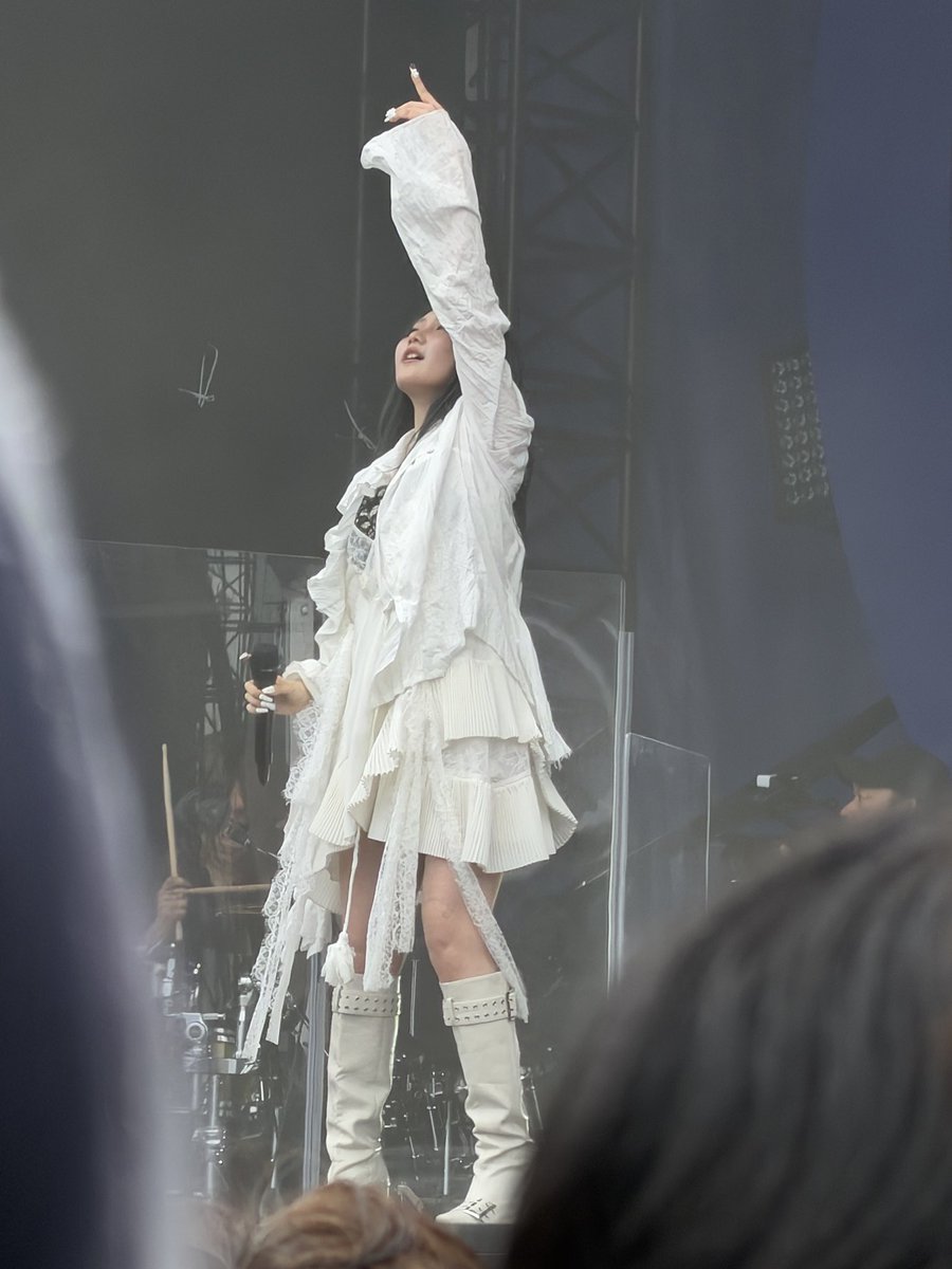 ikuraちゃん女神様🥹✨️ こんな綺麗に撮れた17Proのチカラ エグっ