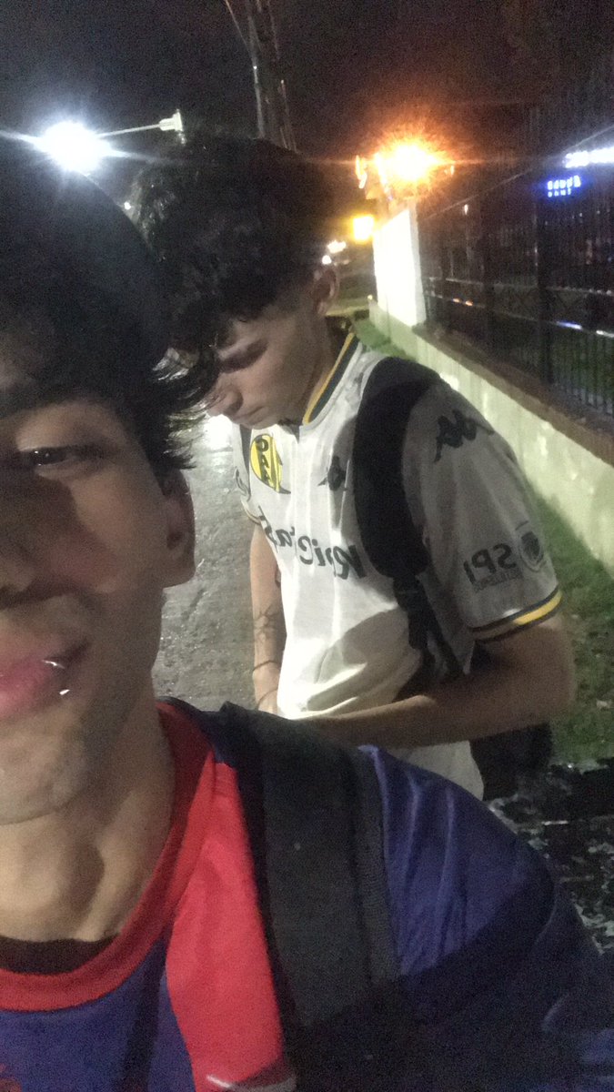 no hay amor platónico mas romántico que el de dos compañeros de trabajo