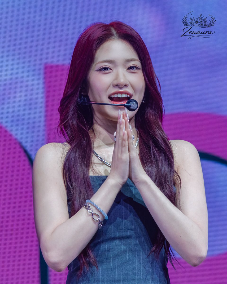 Zenaura1127's tweet photo. 251125
#제나 #리센느 
#ZENA #RESCENE https://t.co/EhP5MRak0y