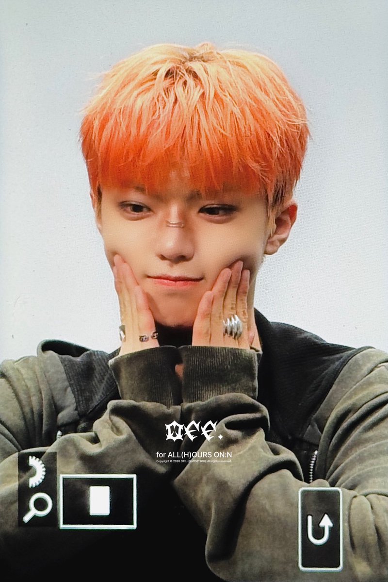 𝗢𝗙𝗙. tweet media