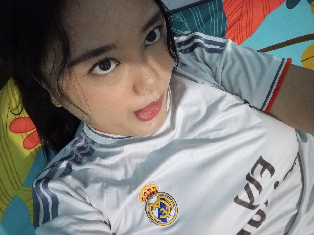 teh jiya tweet media