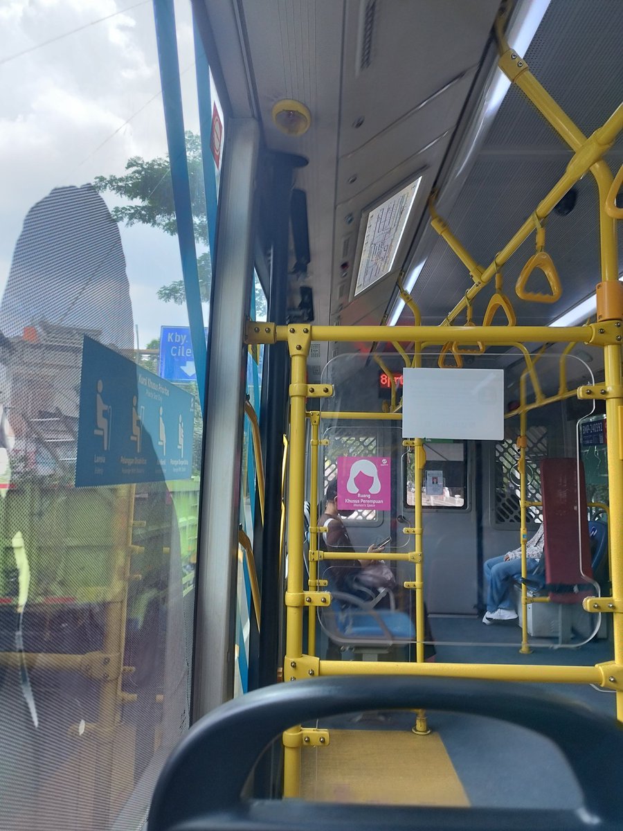 Koridor 8 Transjakarta tweet media